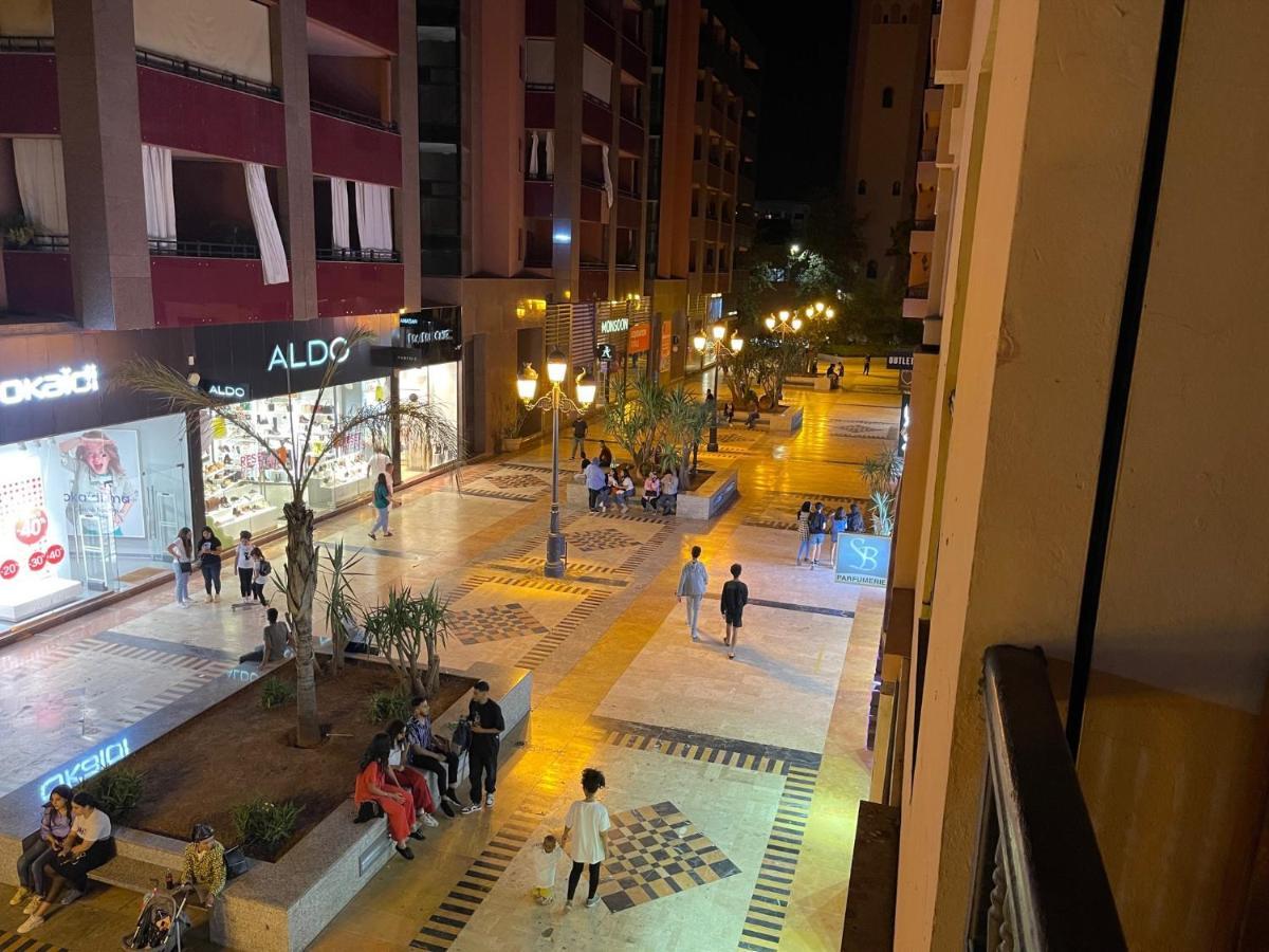 Appartement Haut Standing Gueliz Plaza Avec Vue 马拉喀什 外观 照片