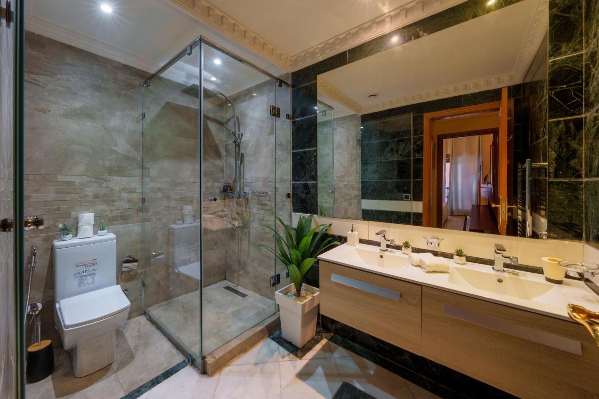 Appartement Haut Standing Gueliz Plaza Avec Vue 马拉喀什 外观 照片