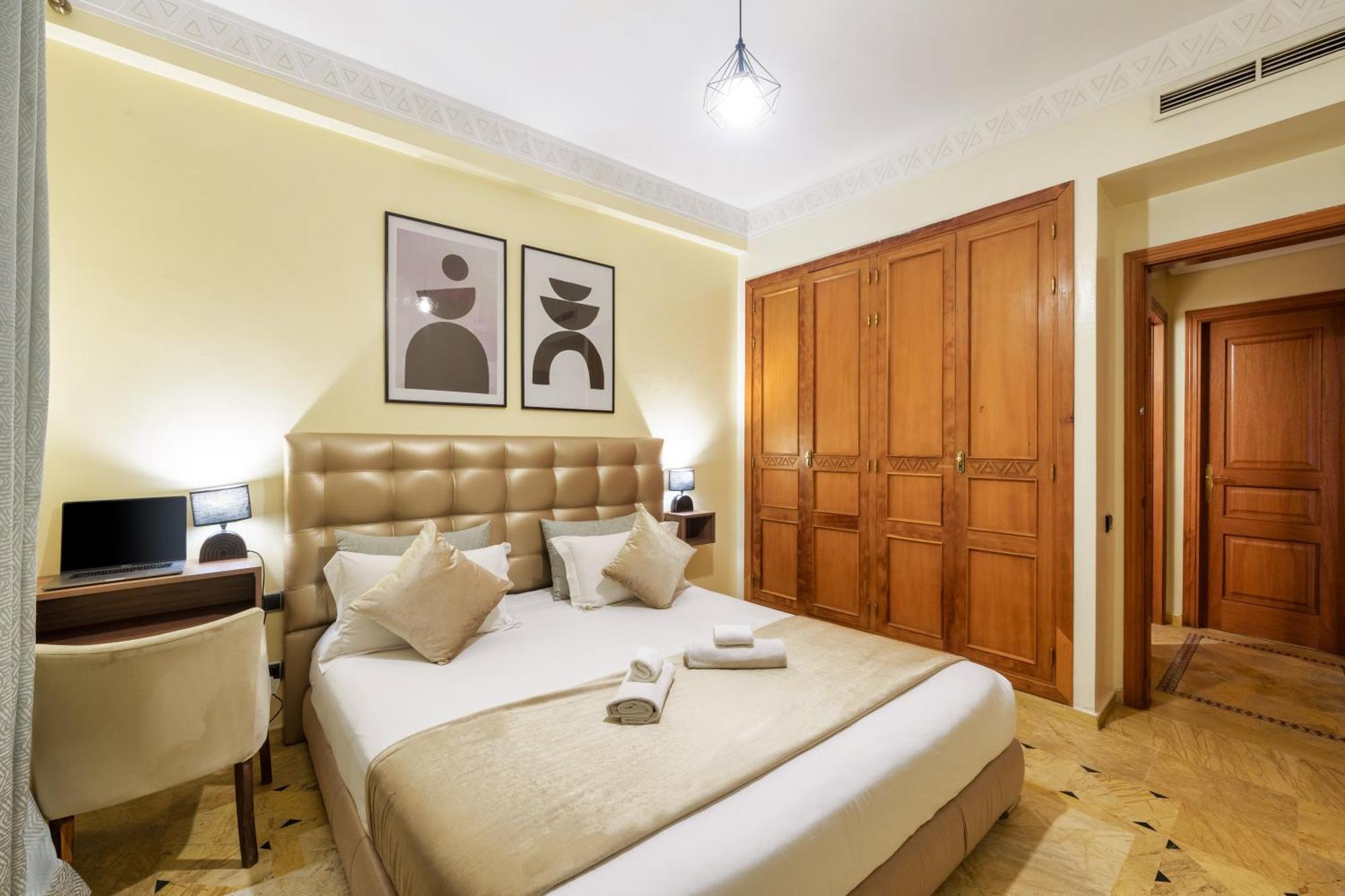 Appartement Haut Standing Gueliz Plaza Avec Vue 马拉喀什 外观 照片