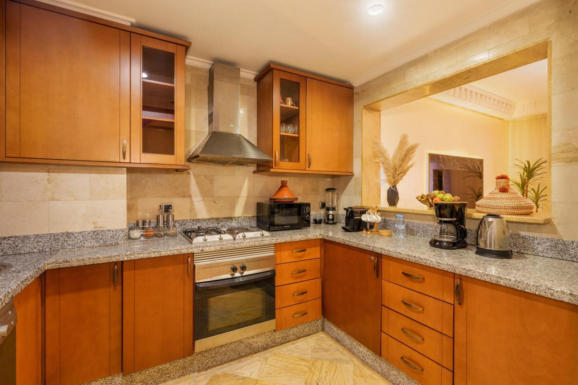 Appartement Haut Standing Gueliz Plaza Avec Vue 马拉喀什 外观 照片