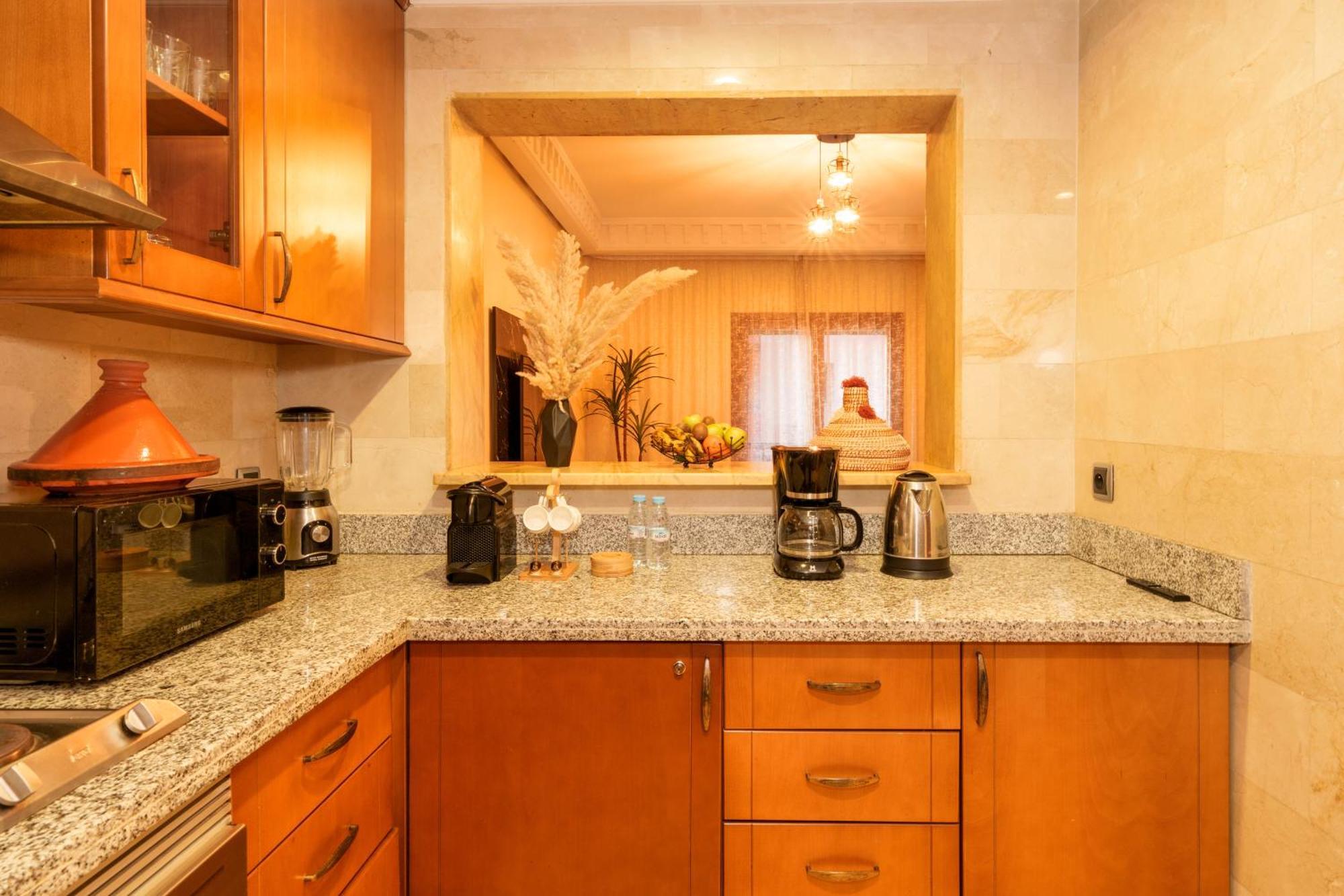 Appartement Haut Standing Gueliz Plaza Avec Vue 马拉喀什 外观 照片