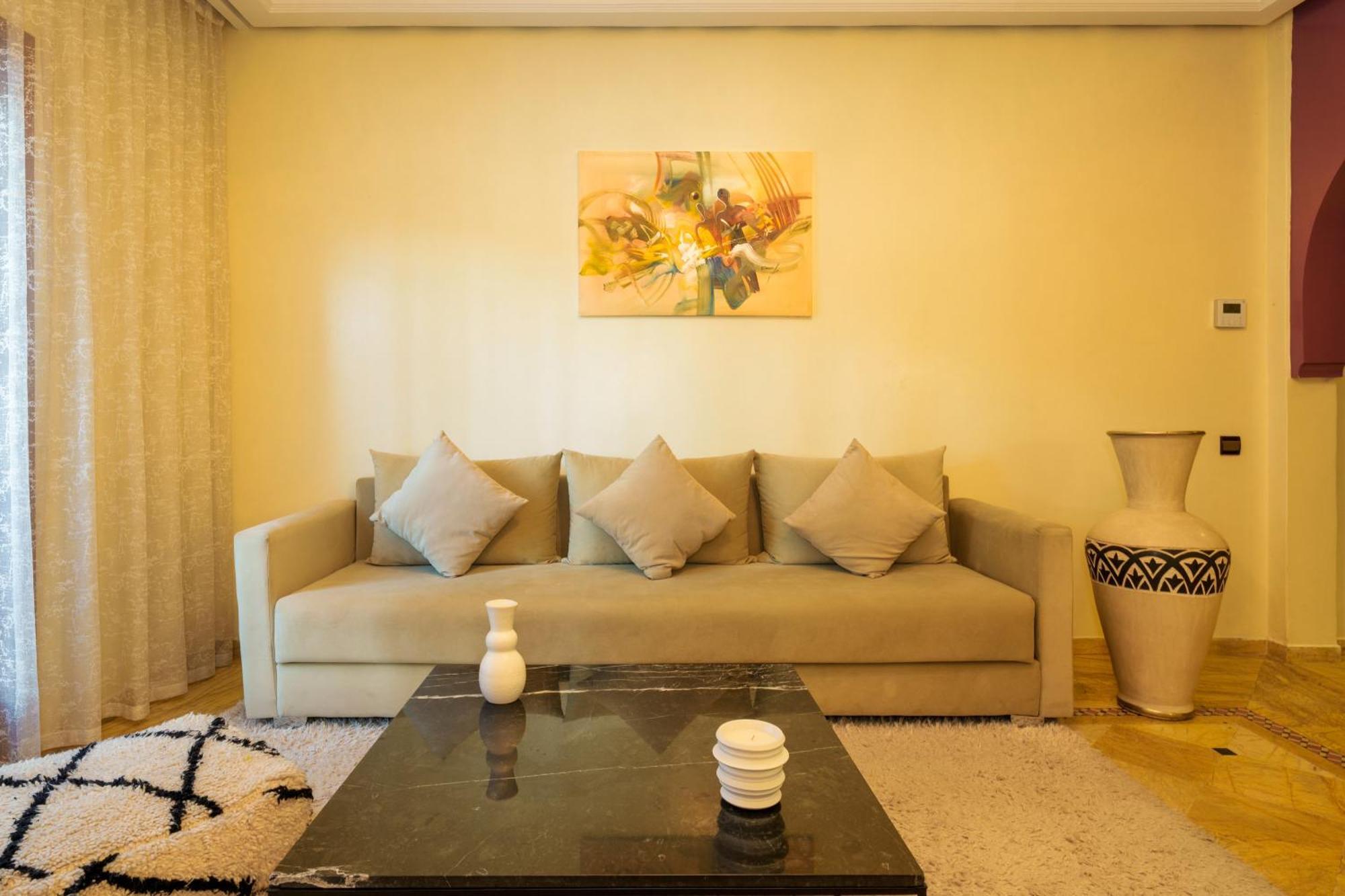 Appartement Haut Standing Gueliz Plaza Avec Vue 马拉喀什 外观 照片
